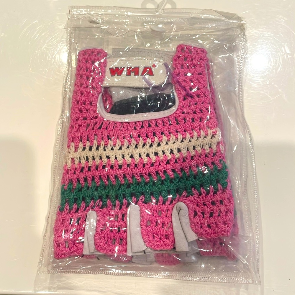 Customize workout pink gloves size medium